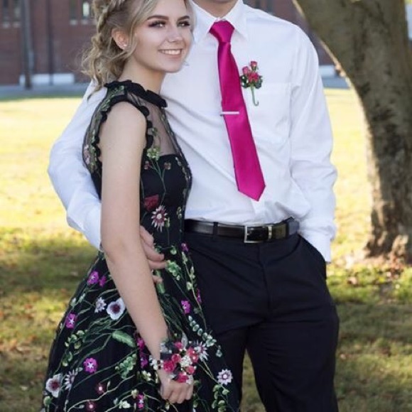 homecoming/cocktail dress - Picture 1 of 3